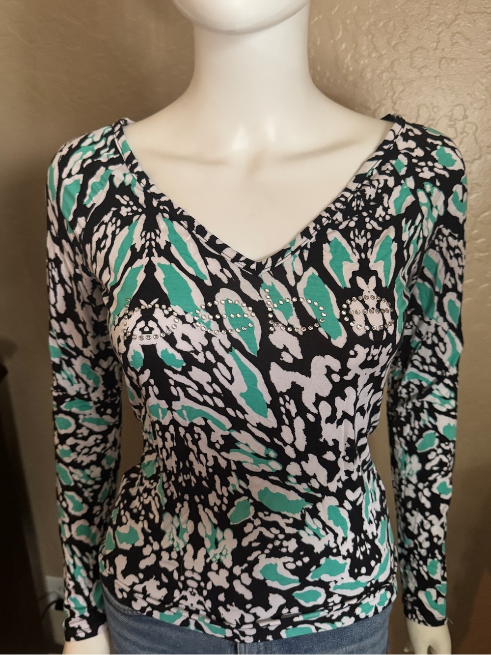 Bebe long sleeve top